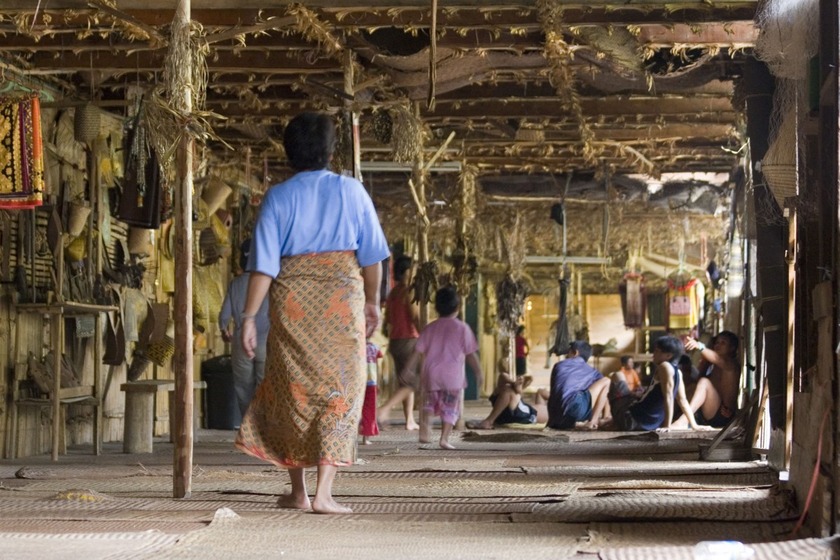 longhouse-borneo.jpg longhouse-borneo.jpg