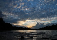 Malasia-Viajes-Sukau-Kinabatangan-Paisaje.jpg