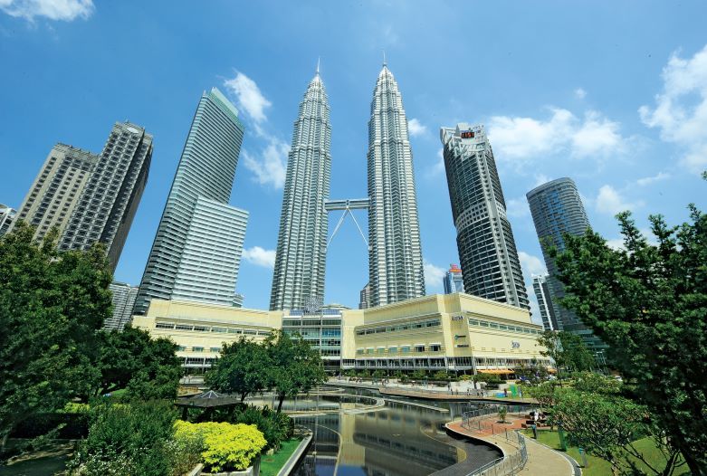 Malasia-Viajes-Kuala-Lumpur-Petronas.jpg Malasia-Viajes-Kuala-Lumpur-Petronas.jpg